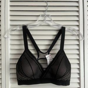 NEW with tags Lululemon Awake To Lace Bra Black / Barely Beige size 32C rare